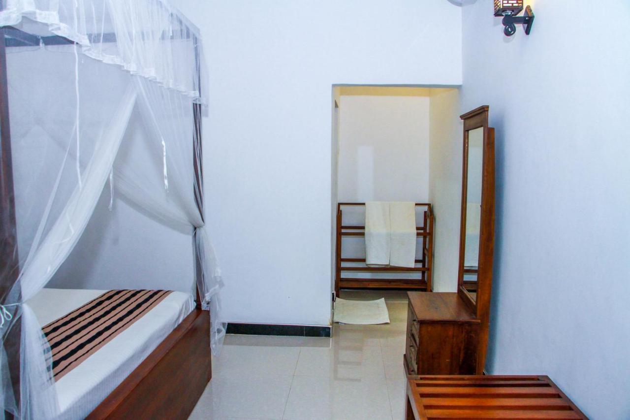 Nimsara Lodge Сигирия Екстериор снимка