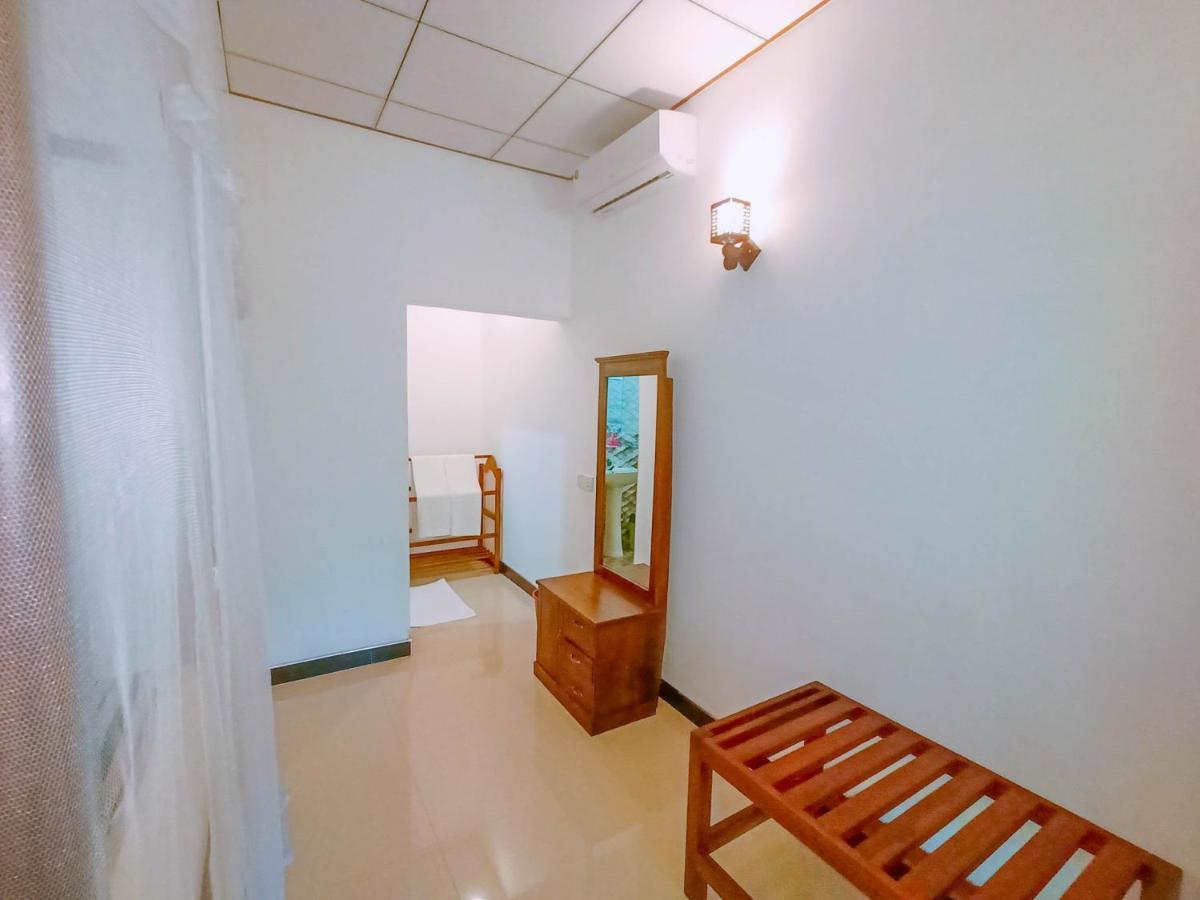 Nimsara Lodge Сигирия Екстериор снимка