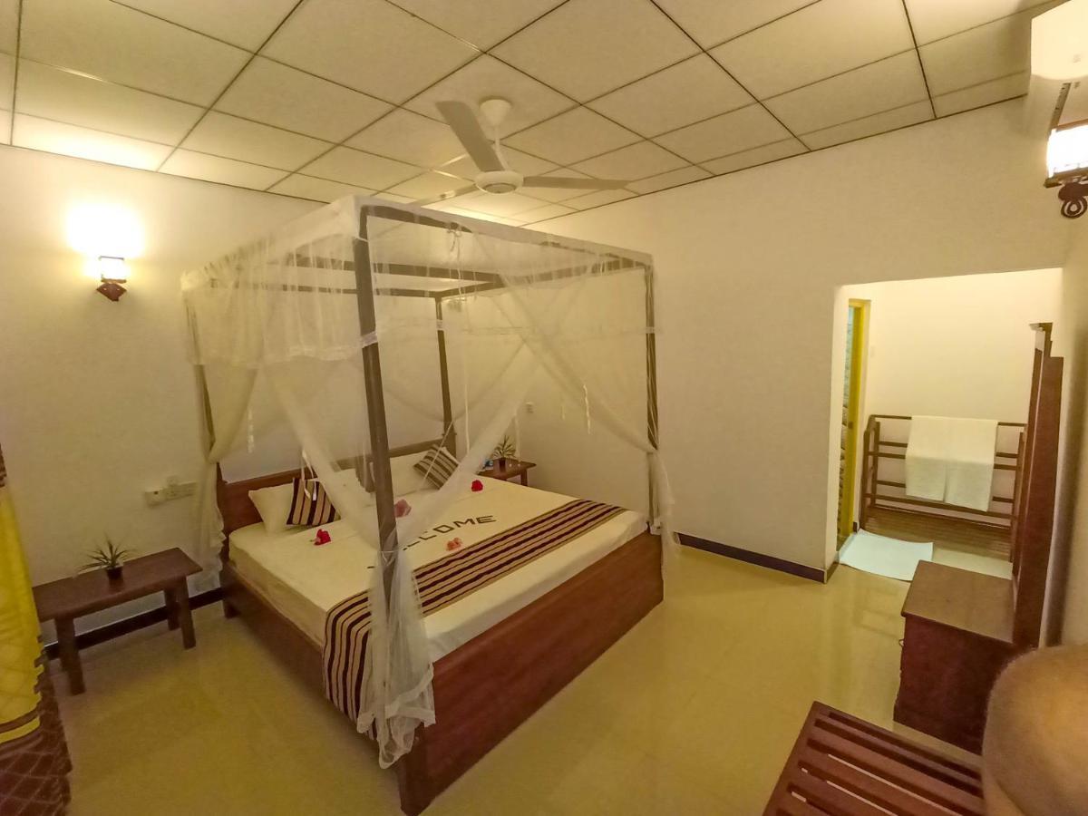 Nimsara Lodge Сигирия Екстериор снимка