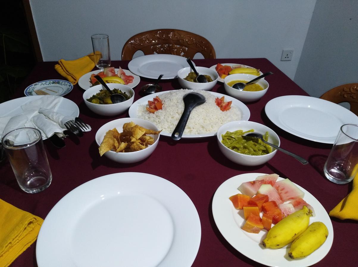 Nimsara Lodge Сигирия Екстериор снимка